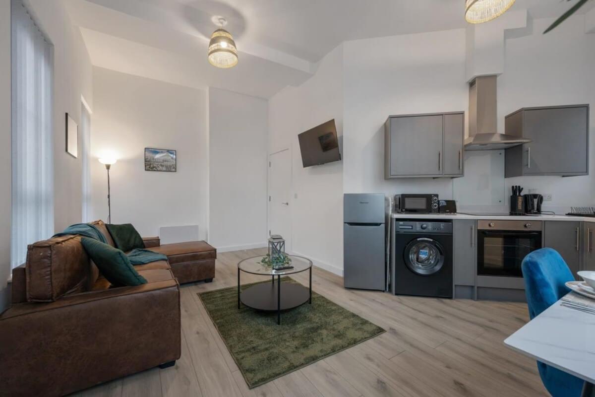Apartment Contemporary 2 Bed -belfast East Village Belfast