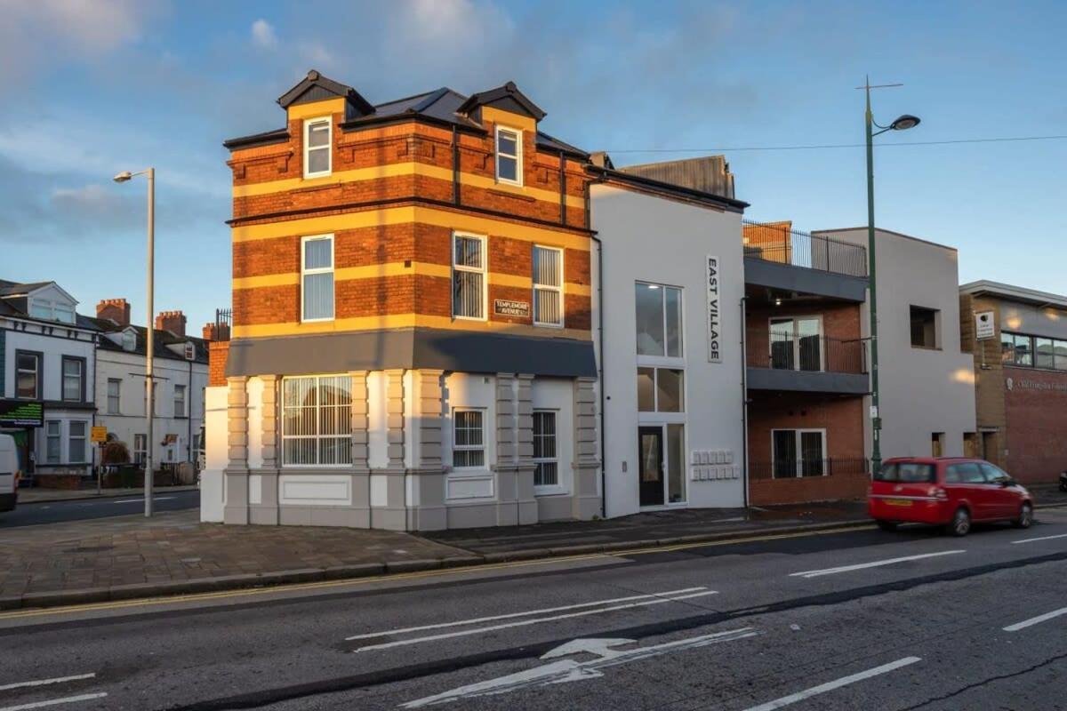 Apartment Contemporary 2 Bed -belfast East Village *